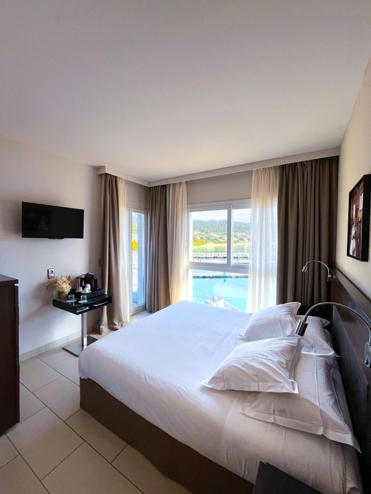 Le Golfe Hotel Porto-Pollo Eksteriør billede